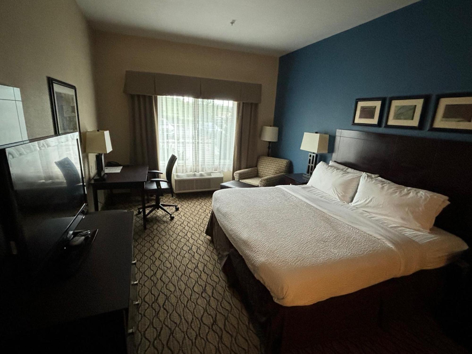 Holiday Inn Express Belle Vernon Exterior photo
